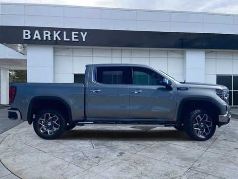 Certified 2023 GMC Sierra 1500 SLT w/ SLT Premium Plus Package AWD/4WD image 2