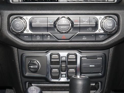 New 2026 Jeep Wrangler Sport AWD/4WD image 19