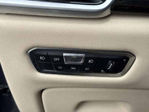 Used 2020 BMW X5 xDrive40i w/ Premium Package image 42