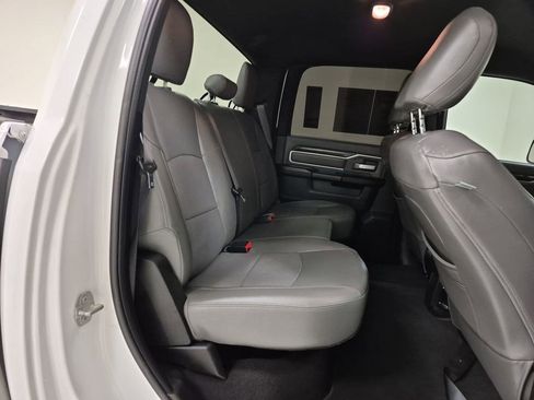 Used 2022 RAM 2500 Big Horn image 28