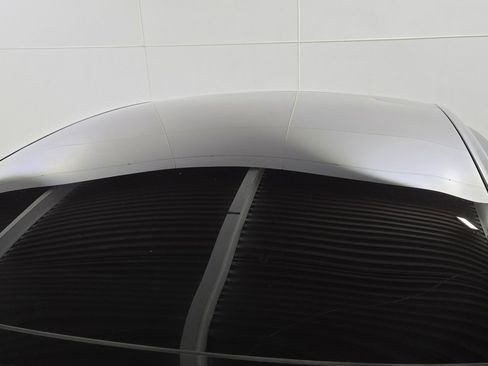 Used 2017 Tesla Model S 75D image 9