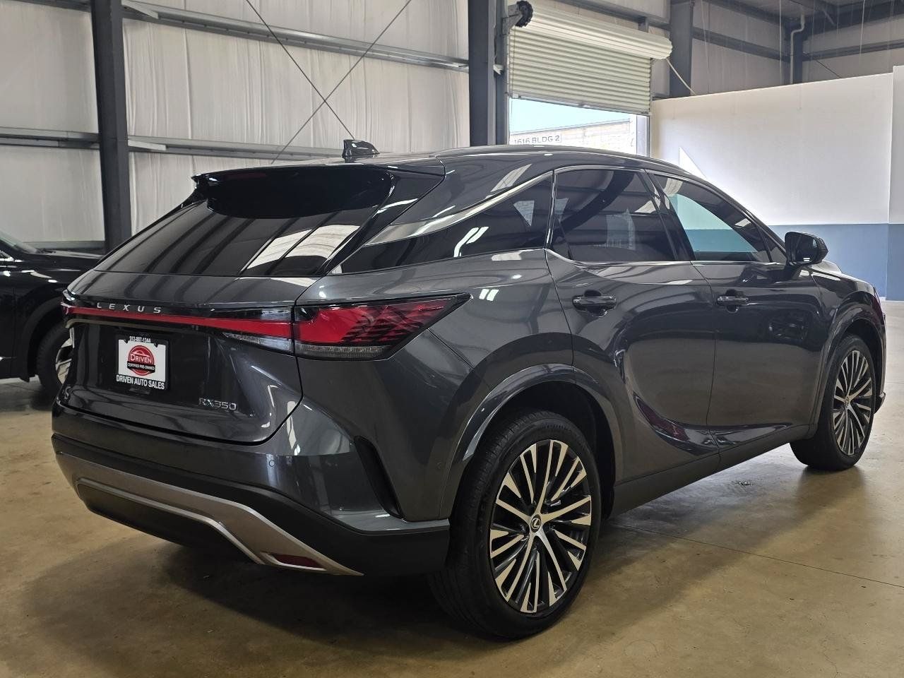 Used 2024 Lexus RX 350 Premium Plus w/ Convenience Package FWD image 4