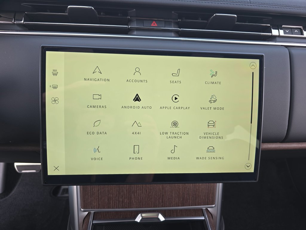 New 2026 Land Rover Range Rover SE AWD/4WD image 22