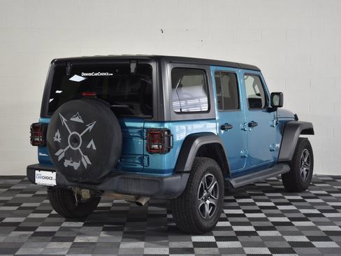 Used 2019 Jeep Wrangler Unlimited Sport S AWD/4WD image 6