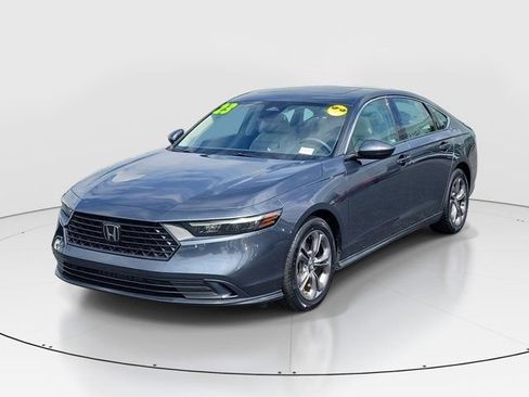 Certified 2023 Honda Accord EX image 27
