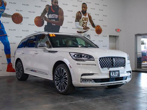 Used 2021 Lincoln Aviator Black Label AWD/4WD image 18