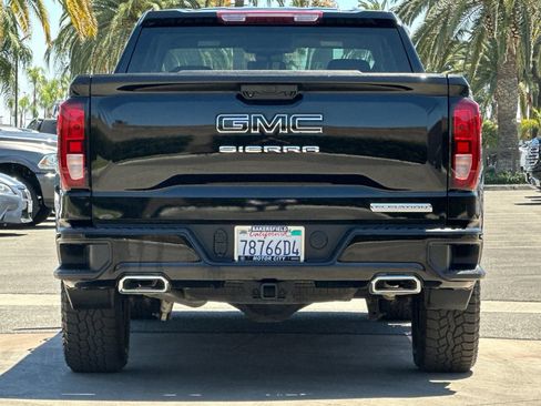 Certified 2023 GMC Sierra 1500 Elevation w/ X31 Off-Road Package AWD/4WD image 5