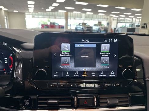 Used 2025 Nissan Pathfinder Platinum w/ Cargo Package FWD image 15
