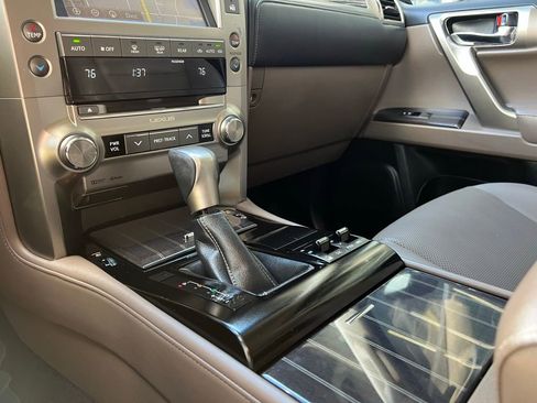 Used 2020 Lexus GX 460 Premium image 66