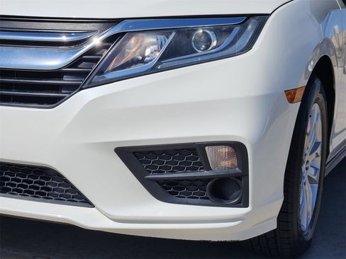 Certified 2019 Honda Odyssey LX image 9