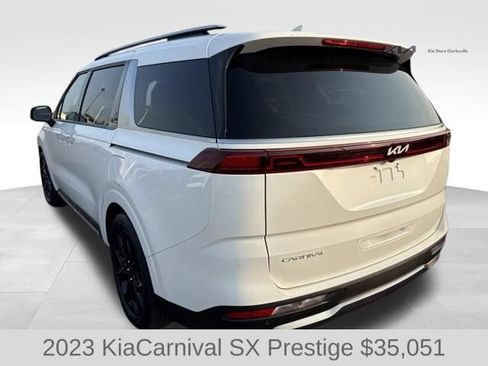 Used 2023 Kia Carnival SX Prestige FWD image 6