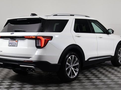 Used 2025 Ford Explorer Platinum w/ Ultimate Package RWD image 4