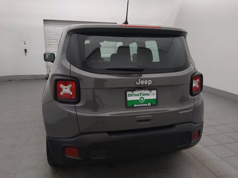 Used 2021 Jeep Renegade Sport FWD image 6