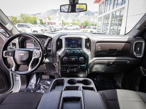 Used 2023 Chevrolet Silverado 3500 LT w/ Convenience Package AWD/4WD image 17