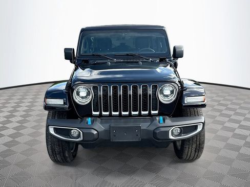 Used 2023 Jeep Wrangler Unlimited Sahara w/ Cold Weather Group AWD/4WD image 2