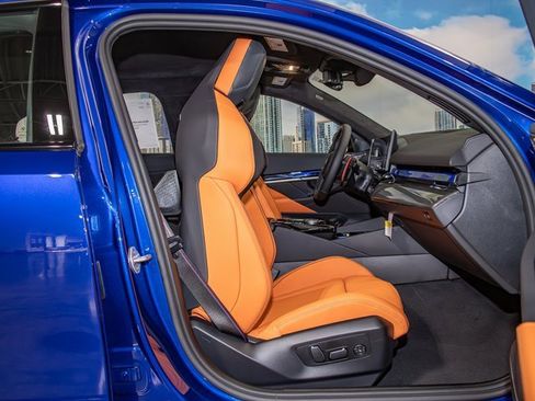 New 2026 BMW M5 image 21