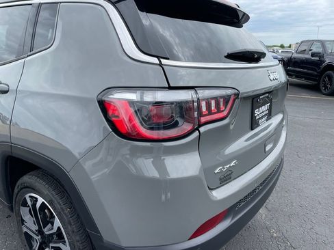 Used 2023 Jeep Compass Limited AWD/4WD image 27