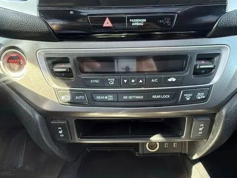 Used 2018 Honda Pilot EX-L image 28
