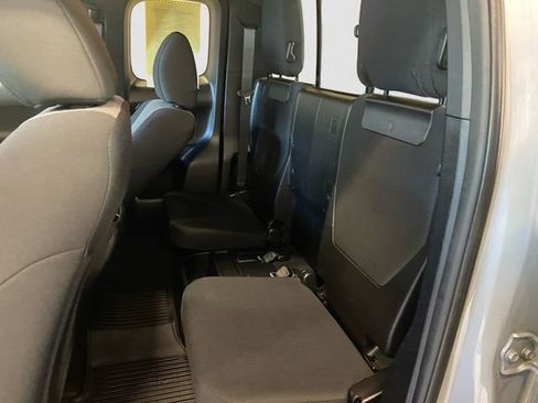 Used 2021 Toyota Tacoma TRD Sport image 14