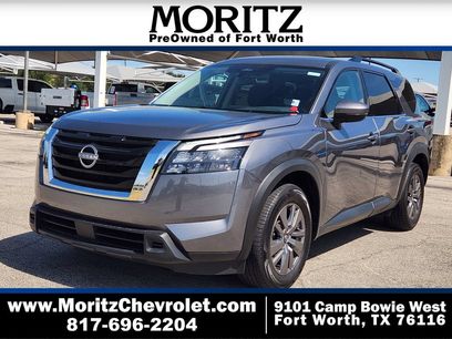 Used 2025 Nissan Pathfinder SV