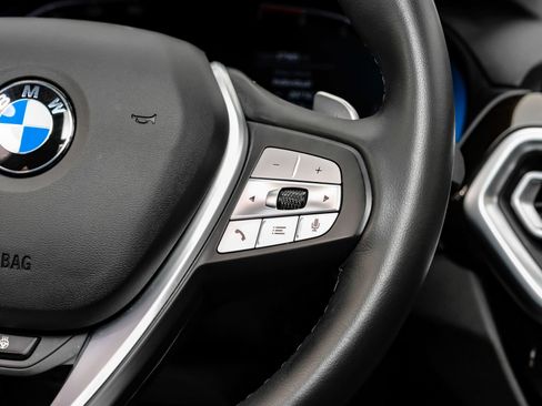 Used 2024 BMW X4 xDrive30i w/ Parking Assistance Package image 21