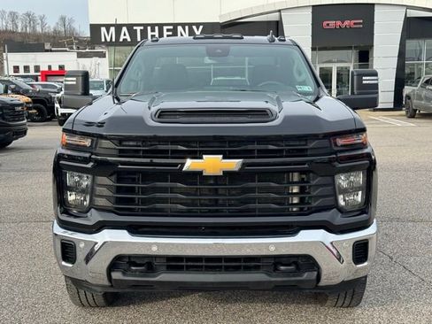 Used 2025 Chevrolet Silverado 3500 W/T AWD/4WD image 8