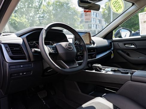 New 2026 Nissan Rogue Dark Armor AWD/4WD image 23