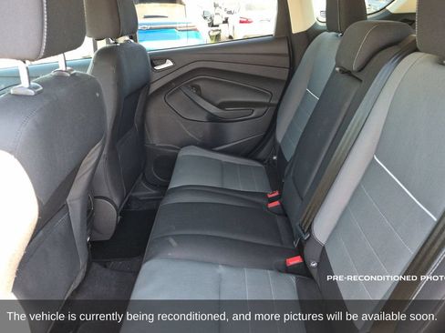 Used 2015 Ford Escape SE FWD image 11