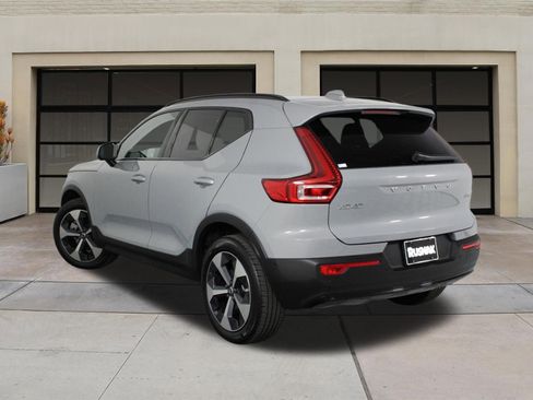 Certified 2026 Volvo XC40 B5 Plus w/ Protection Package Premier image 2
