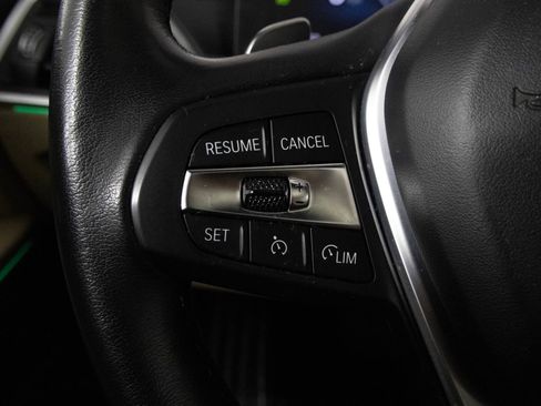 Used 2023 BMW 330i xDrive Sedan w/ Driving Assistance Package image 29