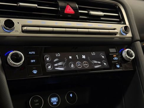 New 2026 Genesis G70 2.5T Prestige image 19