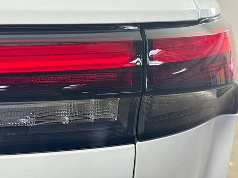 New 2026 INFINITI QX60 Luxe w/ Cargo Package image 33