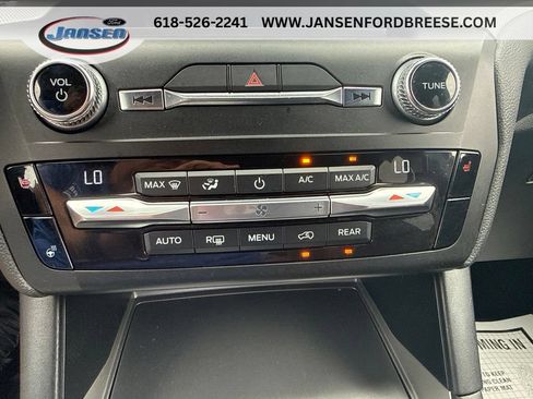 Used 2020 Ford Explorer XLT w/ Comfort Package AWD/4WD image 24