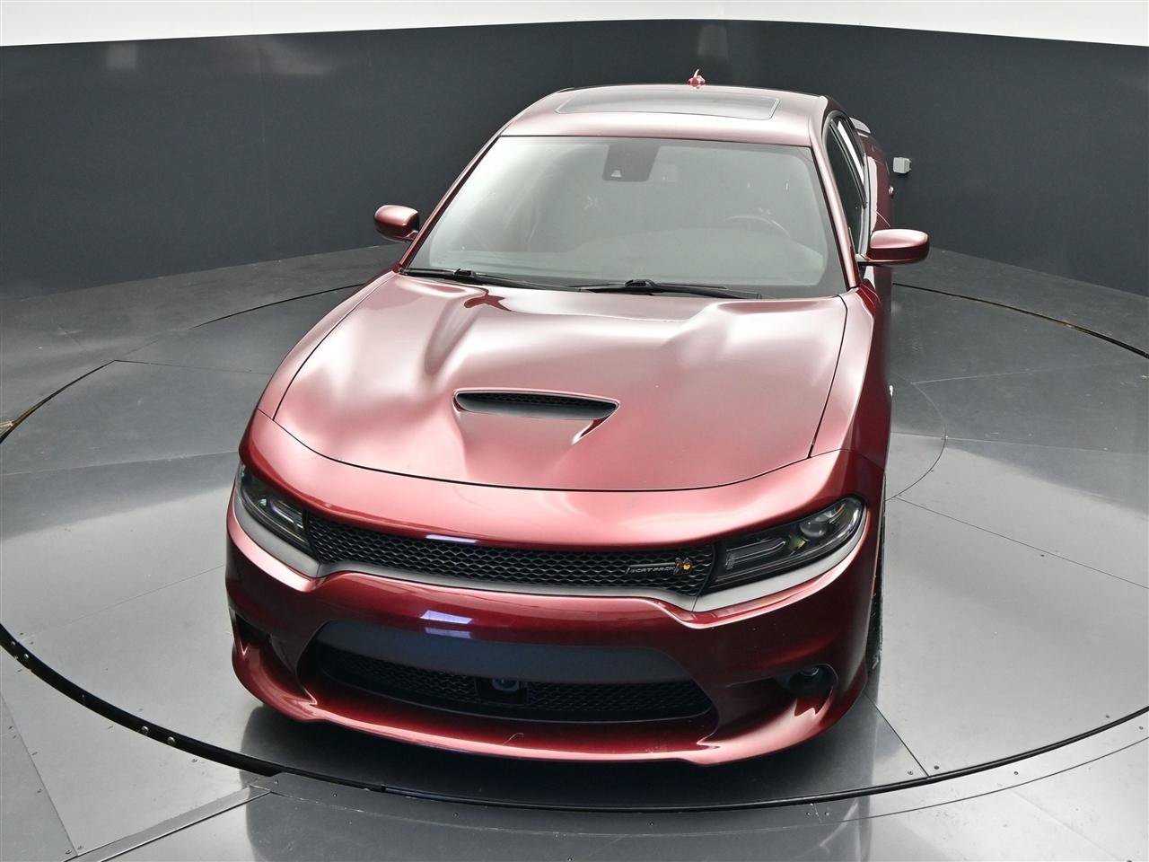 Used 2017 Dodge Charger R/T Scat Pack w/ Technology Group RWD image 22