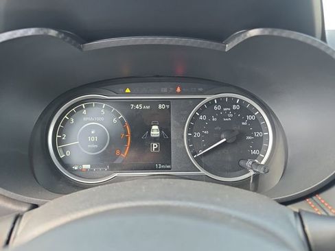 New 2025 Nissan Versa SR w/ Trunk Package FWD image 14