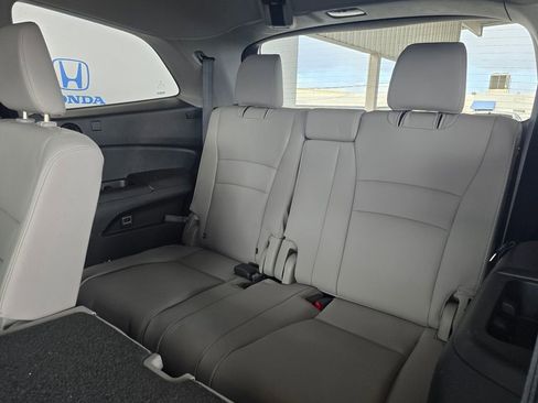 Used 2022 Honda Pilot Special Edition image 17