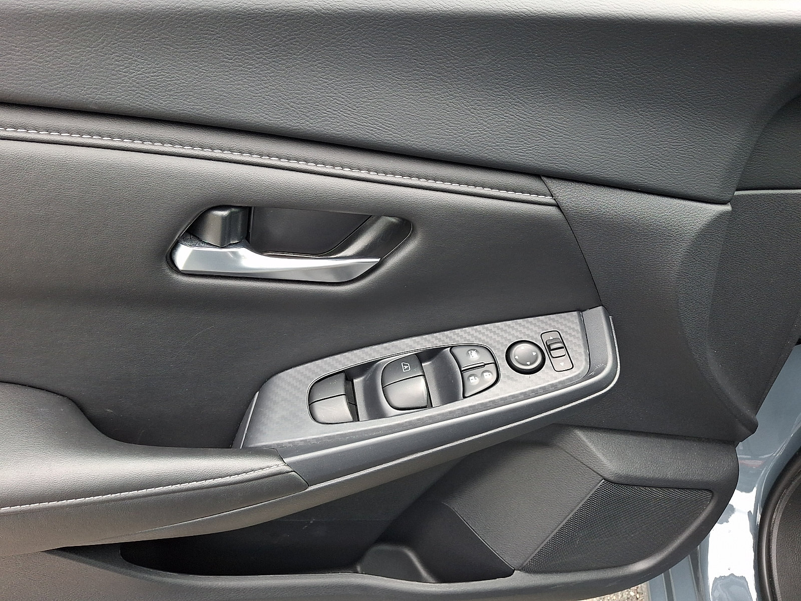 Certified 2025 Nissan Sentra SV w/ All-Weather Package FWD image 14