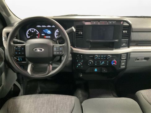 Used 2024 Ford F350 XLT w/ FX4 Off-Road Package image 11