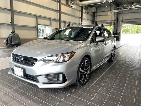Used 2023 Subaru Impreza 2.0i Sport image 2