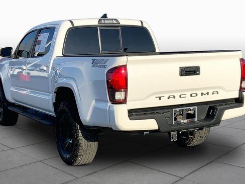 Used 2019 Toyota Tacoma SR w/ SR Convenience Package RWD image 12