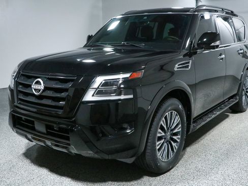 Used 2023 Nissan Armada SL w/ Midnight Edition Package AWD/4WD image 35