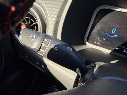 Used 2022 Hyundai Kona N Line w/ Tech Package image 12