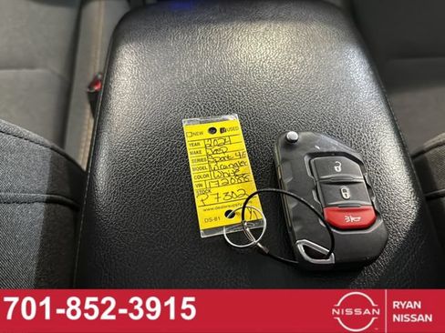 Used 2024 Jeep Wrangler Unlimited AWD/4WD image 25