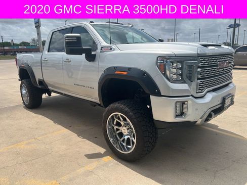 Used 2020 GMC Sierra 3500 Denali w/ Denali Ultimate Package image 2