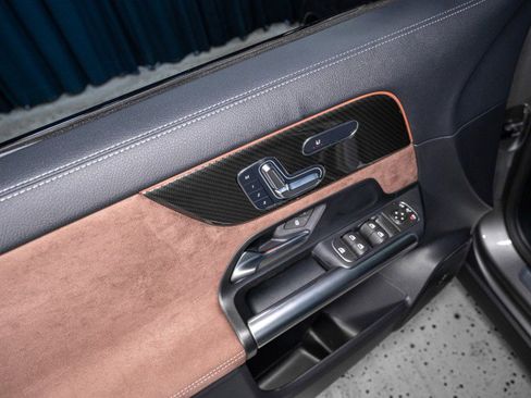 New 2026 Mercedes-Benz GLA 35 AMG 4MATIC image 11