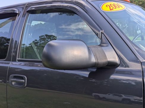 Used 2004 GMC Sierra 3500 SLE w/ Heavy-Duty Power Package RWD image 12