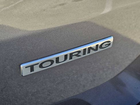 Used 2015 Honda Odyssey Touring image 12
