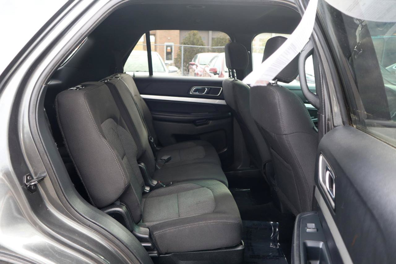 Used 2017 Ford Explorer XLT AWD/4WD image 12