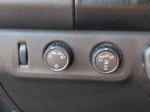 Used 2017 Chevrolet Colorado ZR2 AWD/4WD image 30