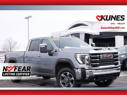 Used 2025 GMC Sierra 2500 SLT w/ SLT Convenience Package image 1